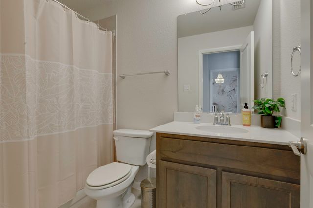 914 Colby Bluff Drive, Rockwall, TX 75087
