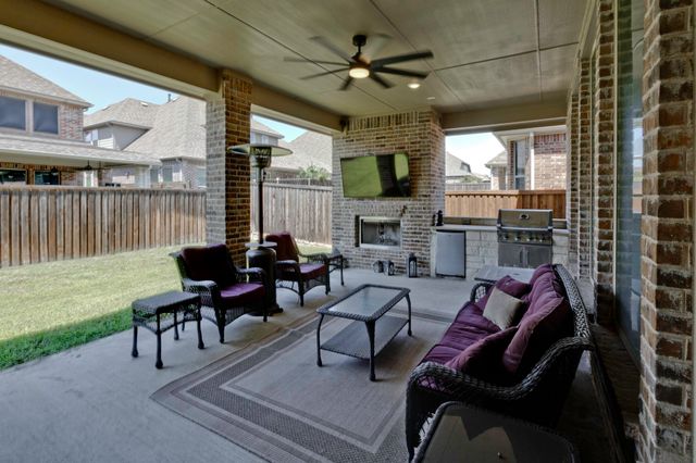 914 Colby Bluff Drive, Rockwall, TX 75087