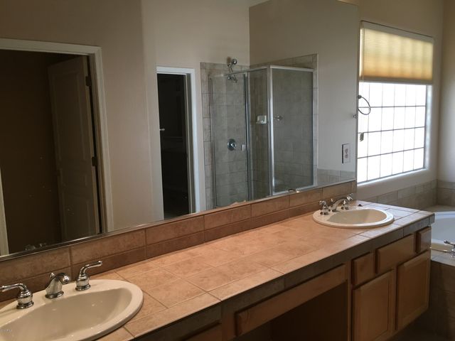 2627 E Acoma Drive, Phoenix, AZ 85032