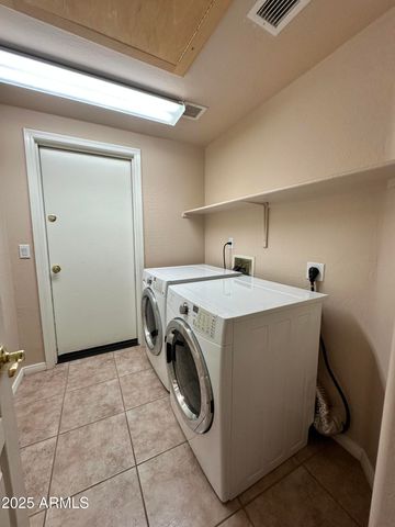 2627 E Acoma Drive, Phoenix, AZ 85032