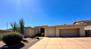 2627 E Acoma Drive, Phoenix, AZ 85032