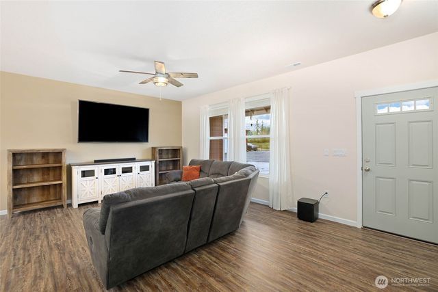 715 390th Street S, Roy, WA 98580