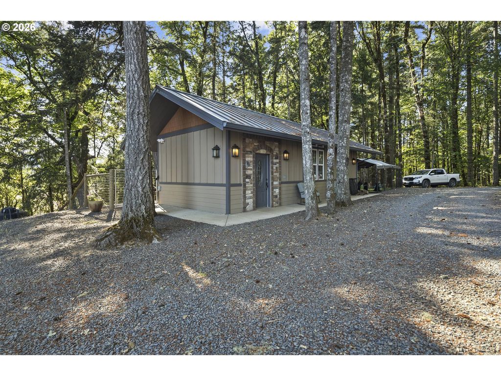 Image 42 of property listing at 9850 Nw HOMESTEAD Ln, Carlton, OR 97111