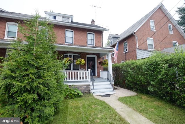 38 E 4TH ST, Lansdale, PA 19446