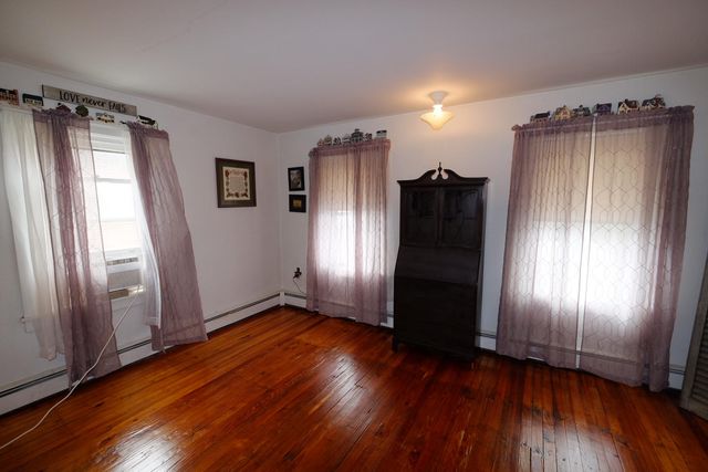 38 E 4TH ST, Lansdale, PA 19446