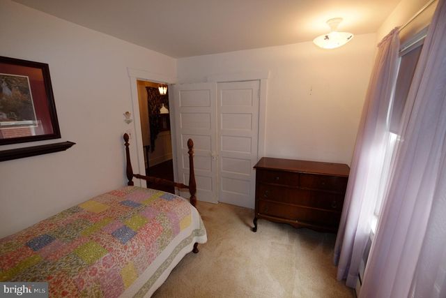 38 E 4TH ST, Lansdale, PA 19446
