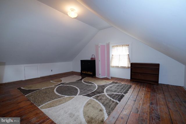 38 E 4TH ST, Lansdale, PA 19446