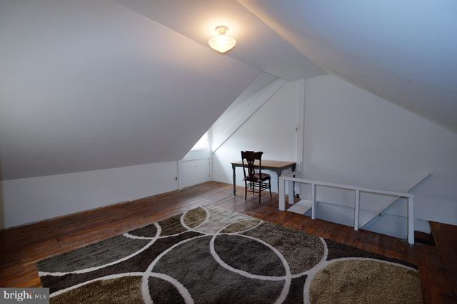 38 E 4TH ST, Lansdale, PA 19446