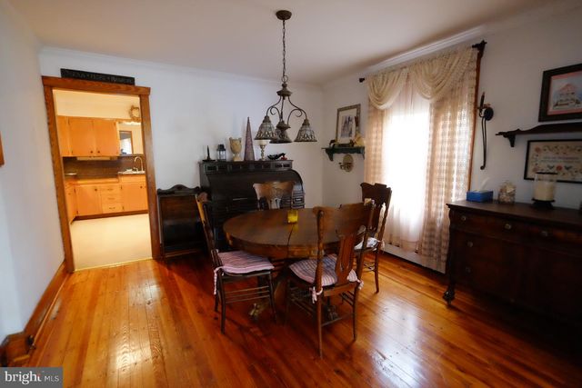 38 E 4TH ST, Lansdale, PA 19446