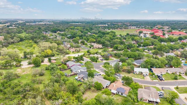 7308 Saffron ST, Austin, TX 78749