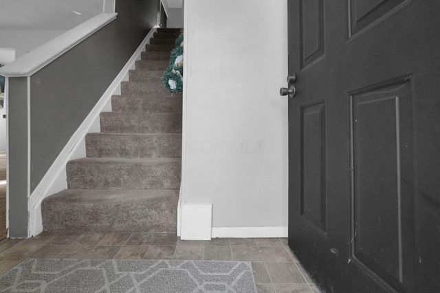 2102 Lynbridge Drive, Reynoldsburg, OH 43068