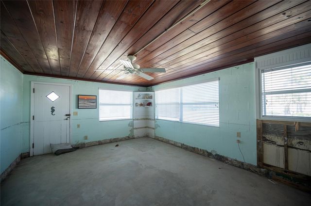 856 NORTH SHORE DRIVE, Anna Maria, FL 34216