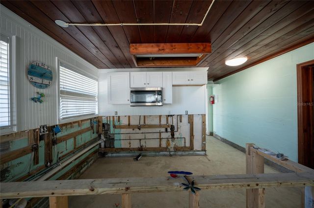 856 NORTH SHORE DRIVE, Anna Maria, FL 34216