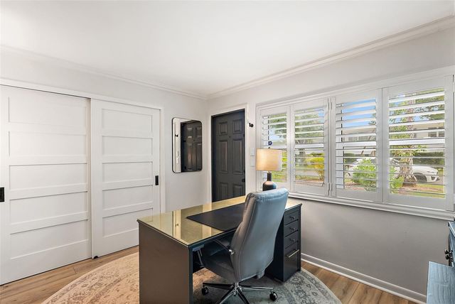 200 36TH AVENUE N 104A, St Petersburg, FL 33704