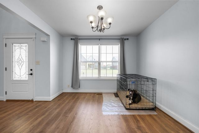 789 Banister Dr, Clarksville, TN 37042