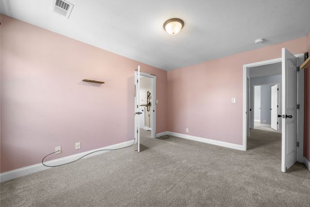 789 Banister Dr, Clarksville, TN 37042