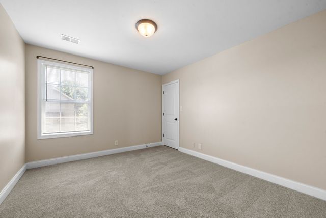 789 Banister Dr, Clarksville, TN 37042