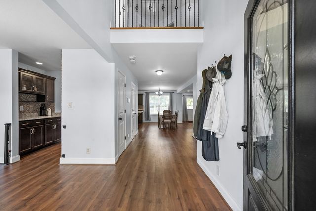 789 Banister Dr, Clarksville, TN 37042