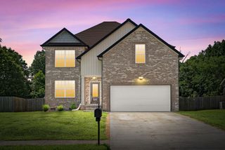 789 Banister Dr, Clarksville, TN 37042