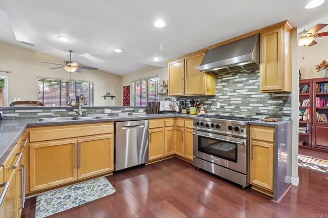 14304 Kendra Court, Poway, CA 92064