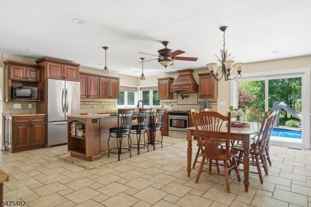 11 BARBARA DRIVE, Hillsborough Twp., NJ 08844