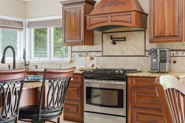 11 BARBARA DRIVE, Hillsborough Twp., NJ 08844