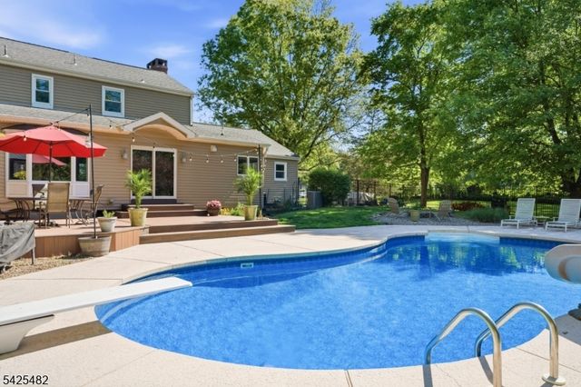 11 BARBARA DRIVE, Hillsborough Twp., NJ 08844