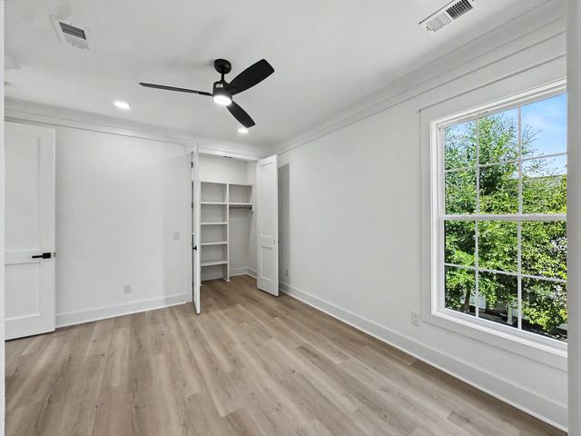 1988 Irving Avenue, North Charleston, SC 29405
