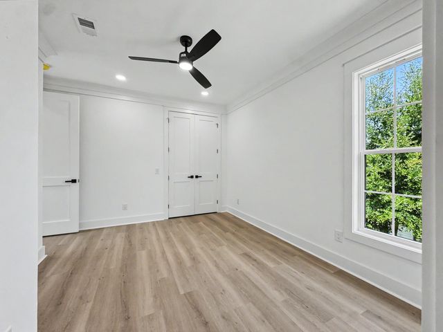 1988 Irving Avenue, North Charleston, SC 29405
