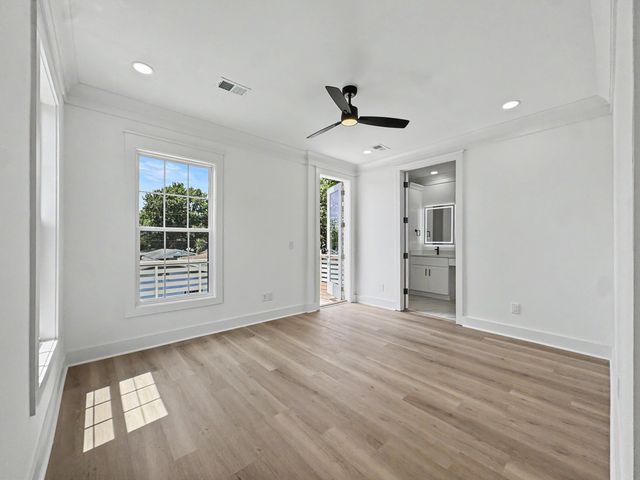 1988 Irving Avenue, North Charleston, SC 29405