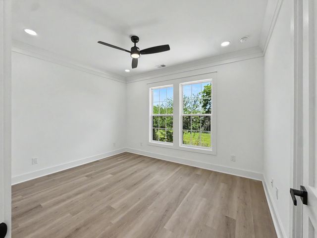 1988 Irving Avenue, North Charleston, SC 29405