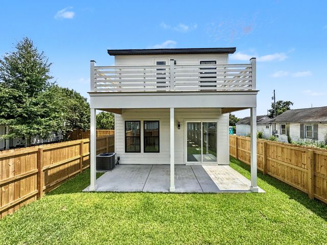 1988 Irving Avenue, North Charleston, SC 29405