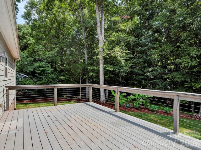 216 Paradise Drive, Belmont, NC 28012