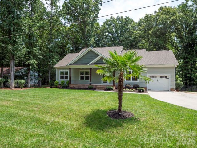 216 Paradise Drive, Belmont, NC 28012