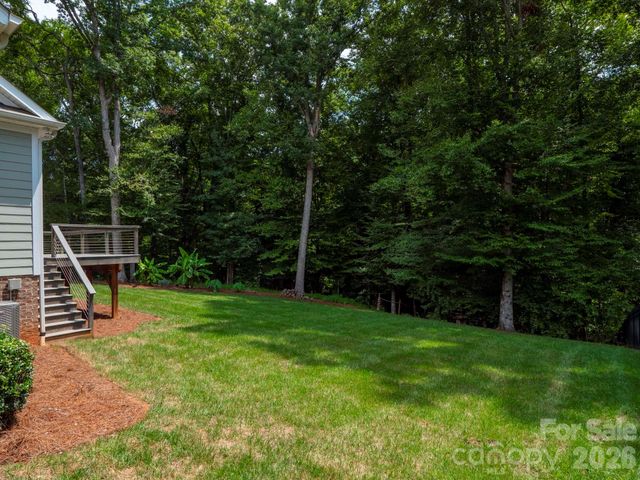 216 Paradise Drive, Belmont, NC 28012