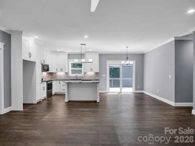 216 Paradise Drive, Belmont, NC 28012