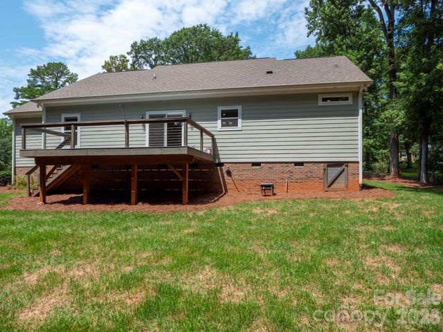 216 Paradise Drive, Belmont, NC 28012