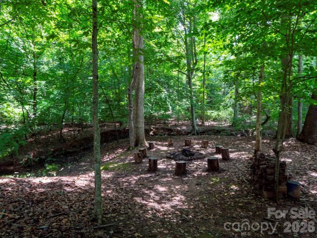216 Paradise Drive, Belmont, NC 28012
