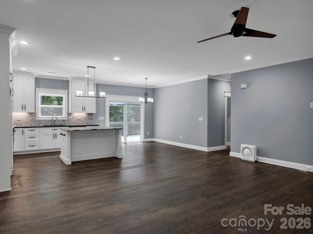 216 Paradise Drive, Belmont, NC 28012