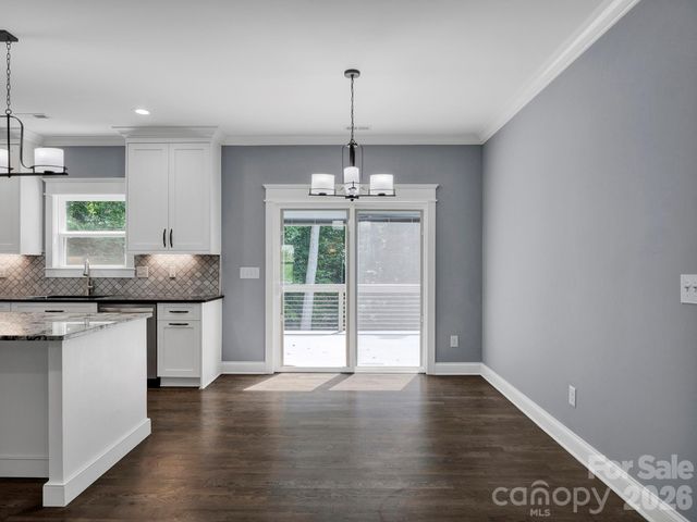 216 Paradise Drive, Belmont, NC 28012