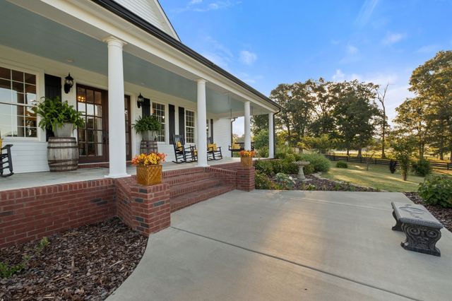 1421 Lawrence Ln, Springfield, TN 37172