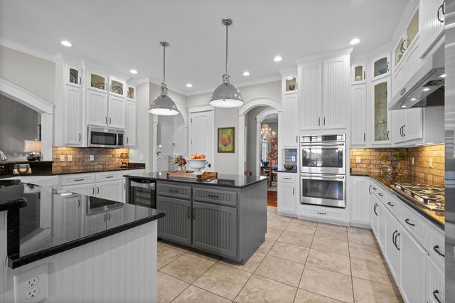 1421 Lawrence Ln, Springfield, TN 37172