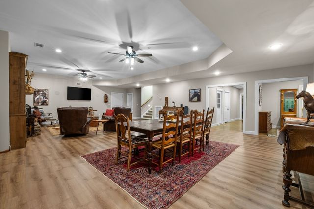 1421 Lawrence Ln, Springfield, TN 37172