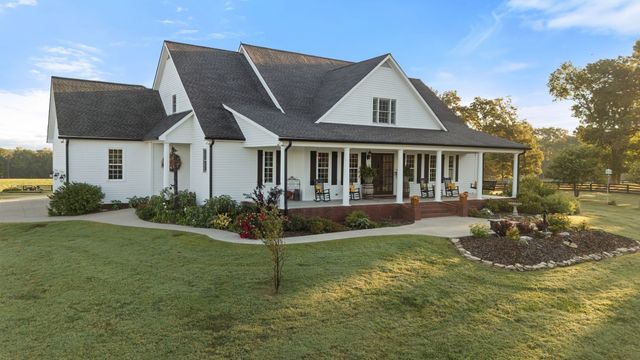 1421 Lawrence Ln, Springfield, TN 37172