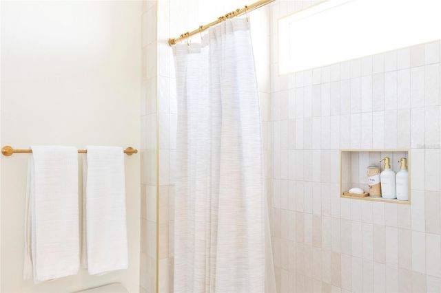 372 LARBOARD WAY, Clearwater Beach, FL 33767