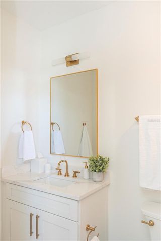 372 LARBOARD WAY, Clearwater Beach, FL 33767