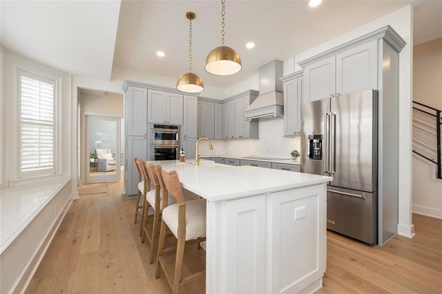 372 LARBOARD WAY, Clearwater Beach, FL 33767