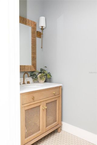 372 LARBOARD WAY, Clearwater Beach, FL 33767