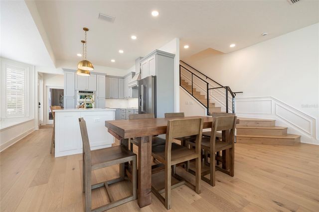 372 LARBOARD WAY, Clearwater Beach, FL 33767