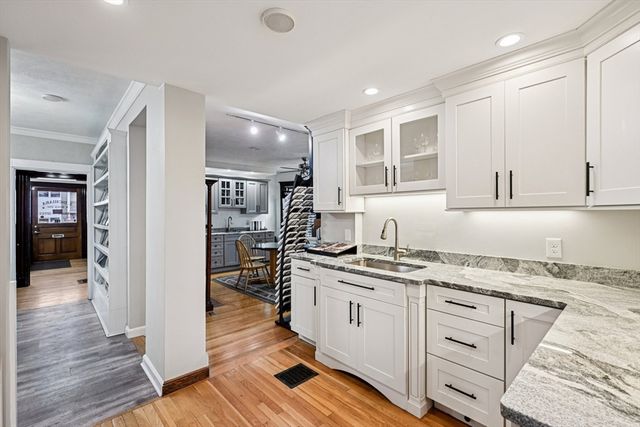 327 Central Street, Saugus, MA 01906